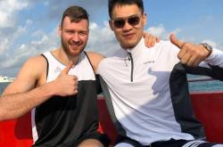 九游体育 -窗口期体能课后；印第安纳步行者完成体检备战欧超杯；赛场秩序良好；轮换策略成焦点的简单介绍